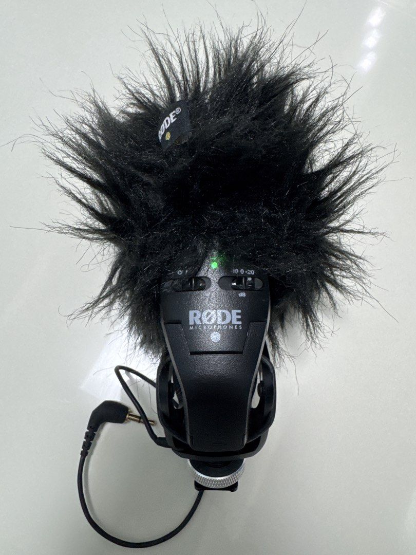 Rode Stereo VideoMic Pro Microphone with windshield426016304719482881