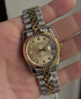 (Category: ) located in . Submitted by clothesco.1289 (Listing ID 1431768831, Image 1). Description: .