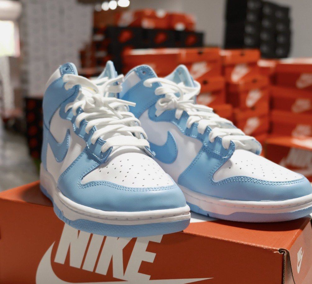 Size 13 Nike Dunk high UNC (Category: Sneakers) located in Las Pinas. Submitted by volerb (Listing ID 1431128273, Image 3). Description: Fix price.