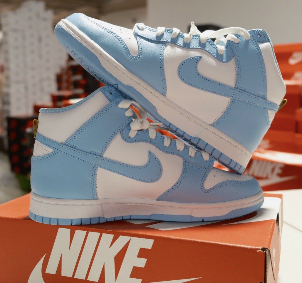Size 13 Nike Dunk high UNC (Category: Sneakers) located in Las Pinas. Submitted by volerb (Listing ID 1431128273, Image 2). Description: Fix price.