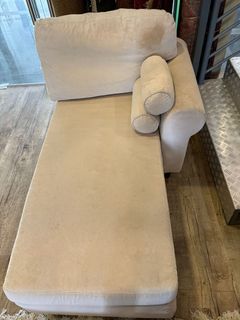 (Category: ) located in . Submitted by carpets_furnitures (Listing ID 1431638442, Image 1). Description: .