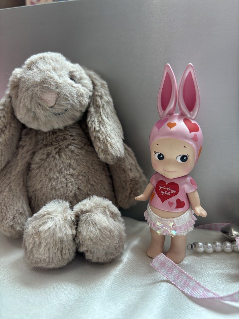 Sonny Angel Valentine's Day Bunny Figurine (Category: Designer & Blind Box Toys) located in Singapore. Submitted by chubbydaisies (Listing ID 1431745934, Image 1). Description: 💗🎀 15th Anniversary Sonny Angel – Exclusive Bunny! 🌸 $55 flw my tele: chubbybunnymarket for $1 off!🎀 make this cutie yours! 💌.