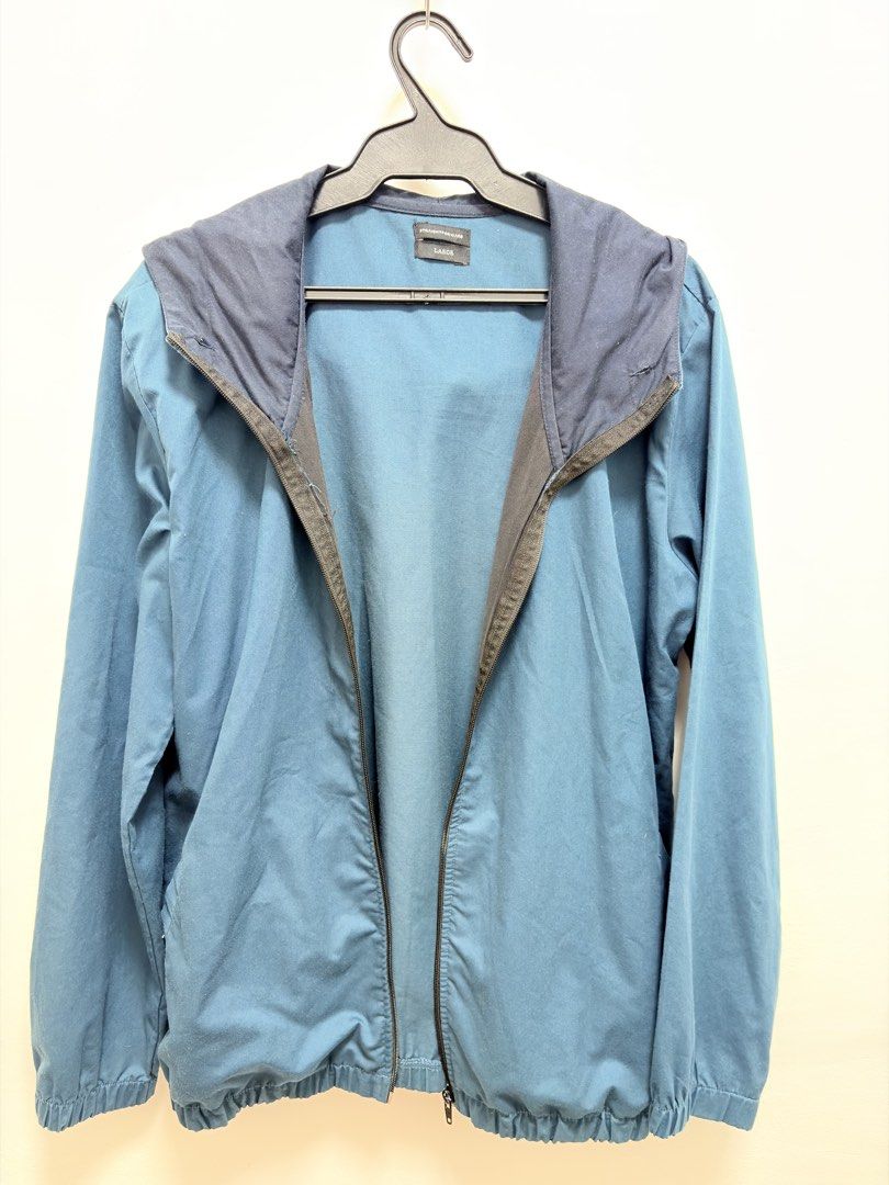 Straightforward Hooded Jacket - Large (Category: Coats, Jackets and Outerwear) located in Caloocan City. Submitted by nins___ (Listing ID 1431699844, Image 1). Description: - Blue hooded jacket - Size: Large - Full zip closure - Lightweight material - Darker blue hood - Classic design - Suitable for layering - Used but not abused. Delivery fee will be shouldered by the BUYER..