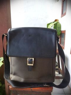 (Kategori: ) berada di . Dikirim oleh goengstuff (ID iklan 1431666716, Gambar 1). Deskripsi: .