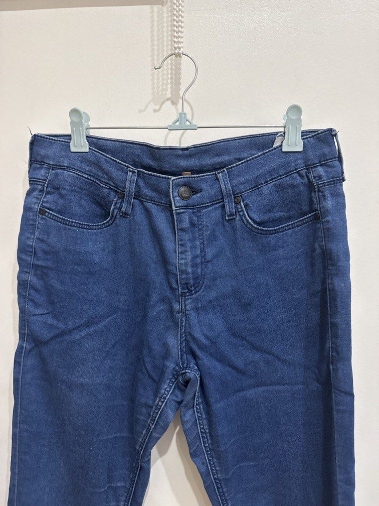 Topshop Leigh Blue Jeans (Category: Jeans) located in Quezon City. Submitted by jad__os (Listing ID 1431697582, Image 2). Description: Waist 30 Length 32 Fits 28-30.