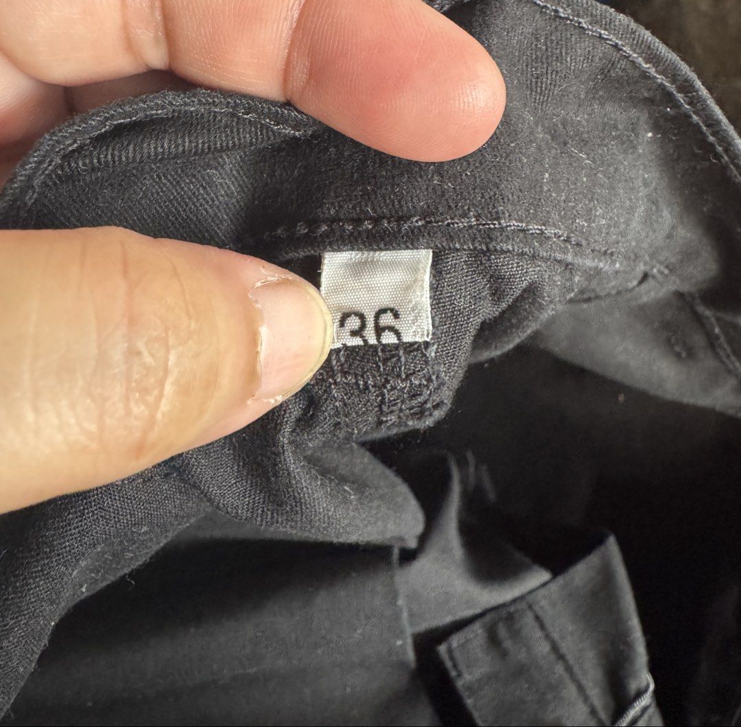 Type B short uniform - UST Engineering (Category: Shorts) located in Mandaluyong City. Submitted by martini000 (Listing ID 1431614892, Image 3). Description: 2 pcs - Type B Uniform Bottom for UST Engineering - Black cargo shorts, size 36 - Button and zipper closure - Features front and back pockets Minsan lang nagamit di na nag kasya. Bought sa official seller ng UST Engineering. Current price nia is P760 selling it for 600 nalang .