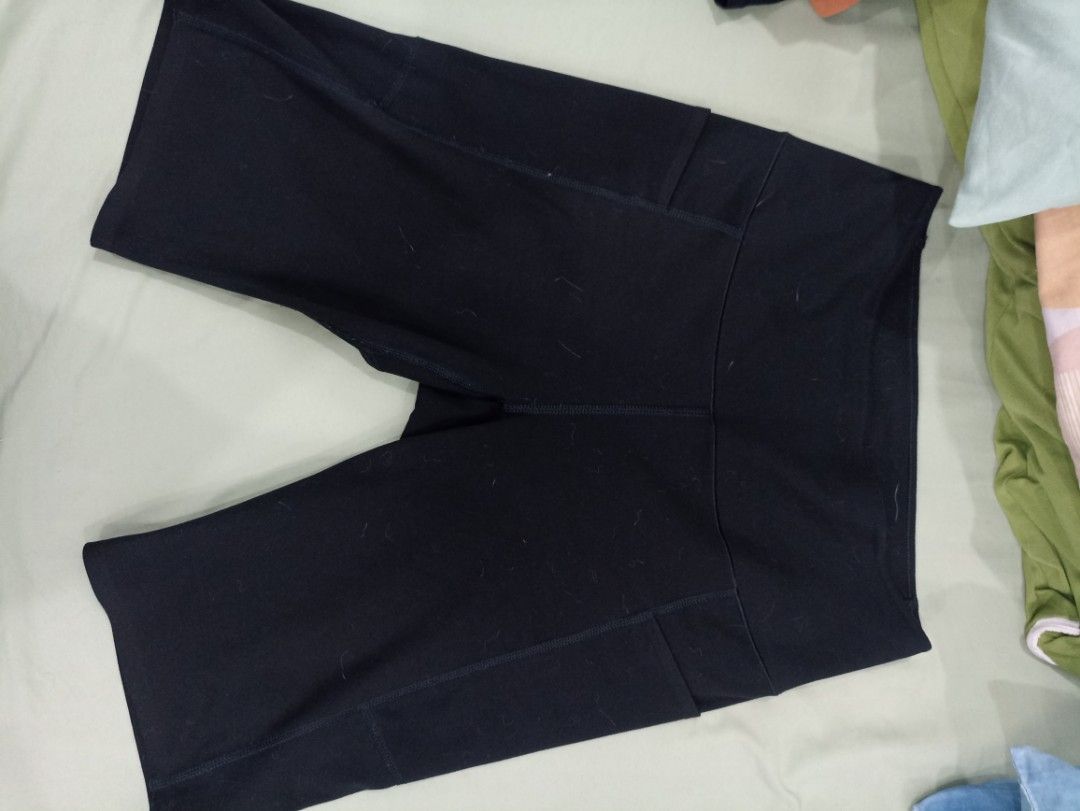 Uniqlo Cycling Shorts (Category: Shorts) located in Santa Rosa. Submitted by _iamdecluttering2025_ (Listing ID 1431632188, Image 1). Description: .