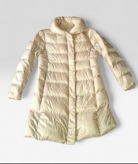 (Category: ) located in . Submitted by purses_and_frocks_mp (Listing ID 1431702324, Image 1). Description: .