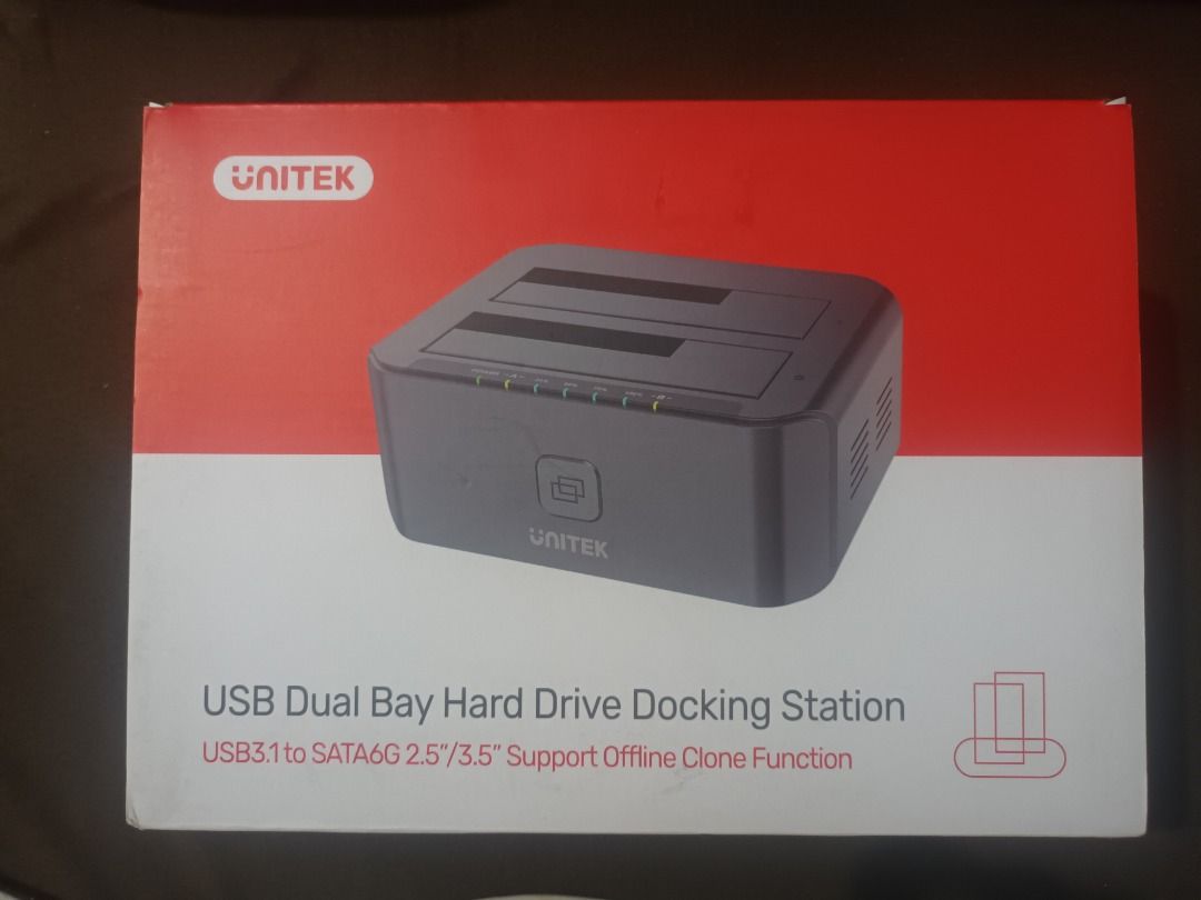 UNITEK USB Dual Bay Hard Drive Docking Station (Category: Computer Parts) located in Manila. Submitted by ipstuff23 (Listing ID 1431688596, Image 1). Description: - Supports 2.5"/3.5" SATA6G hard drives - USB 3.1 connectivity for fast data transfer - Features an offline clone function - Easy access and data transfer for your hard drives - Convenient for data backup and storage expansion.