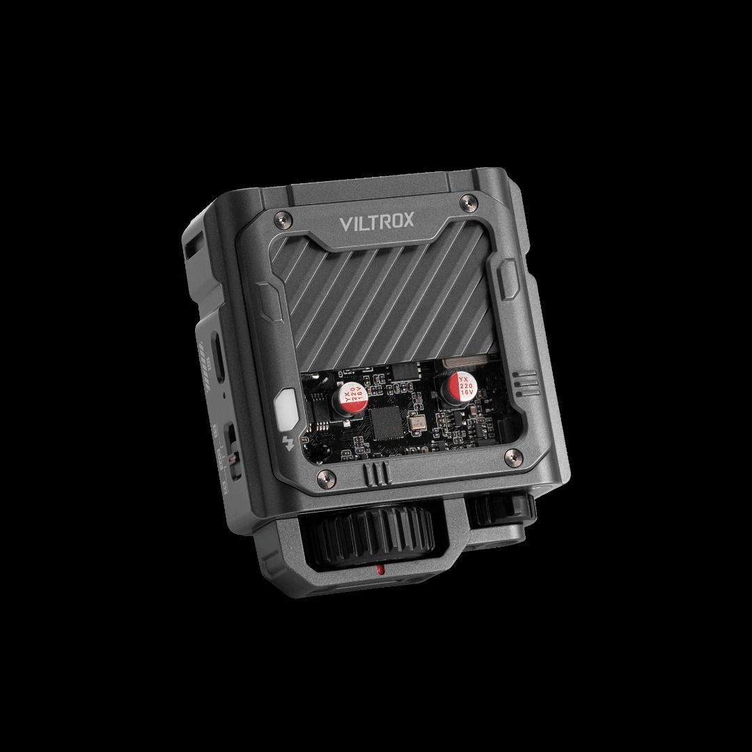 Viltrox Spark Z3 Canon Flash (Category: Lighting & Studio Equipment) located in Manila. Submitted by bimmbbbb (Listing ID 1431756364, Image 2). Description: - Viltrox Spark LED light. - Built-in LED panel for bright illumination. - Easy-to-use control dial. - Rugged design for durability. - Hot shoe mount for easy camera attachment. - Multiple buttons and switches for versatile control. - Ideal for photographers and videographers..