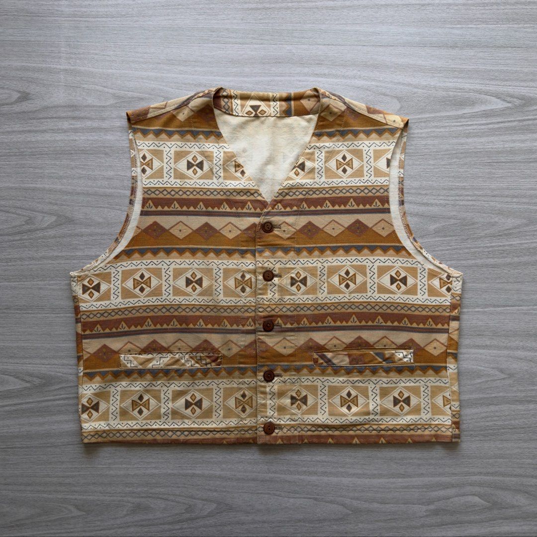 Vintage Master Jim Aztec Vest (Category: Vests) located in Zamboanga. Submitted by timelytreasuresthrift (Listing ID 1431595563, Image 1). Description: Vintage Master Jim Astec Vest Very Good Condition Actual measurements: 21.5 Length 23.5 Width Php 800 + sf.