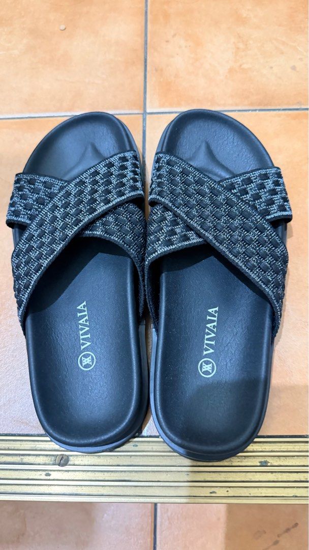 Vivaia Criss Cross Straps Slides (Category: Flats & Sandals) located in Makati City. Submitted by assorted_items88 (Listing ID 1431574678, Image 1). Description: ✨ Size 35 ONLY – for petite/small feet Hard to find size – take advantage! Worn only once – like new condition. Vivaia black woven sandals / slides. • Size: EU 35 • Condition: Almost new (used once only) • Very clean soles (minimal signs of use) • No damage or issues Super comfortable, l
