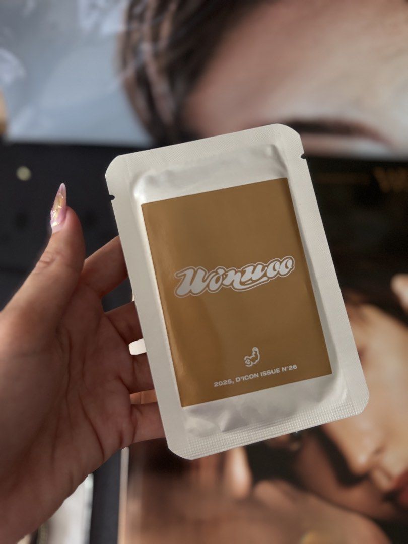 WONWOO ver. B - SEVENTEEN WHITE MIDNIGHT (Category: K-Wave Merchandise) located in Quezon City. Submitted by saythename_17k (Listing ID 1431617720, Image 3). Description: - DICON - [VOLUME N°26] SEVENTEEN WHITE MIDNIGHT WONWOO B - Includes: Dicon magazine, sealed photo card, metal epoxy keyring, and poster. - Condition: Original packaging - Condition is as shown in the photo..