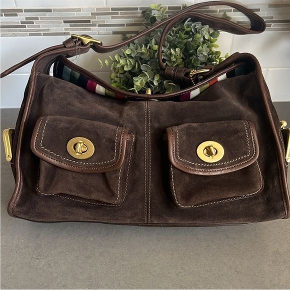 WTB LFS ISO Coach Haversack Suede Archive Bag (Category: Luxury Bags & Wallets) located in Pasig City. Submitted by picklejamie (Listing ID 1431791374, Image 1). Description: Looking for this bag!! please dm offers if selling :) .