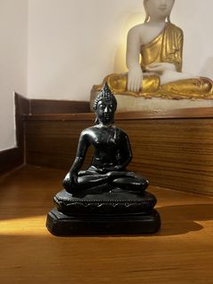 (Category: ) located in . Submitted by thaiamuletgallery (Listing ID 1431586463, Image 1). Description: .