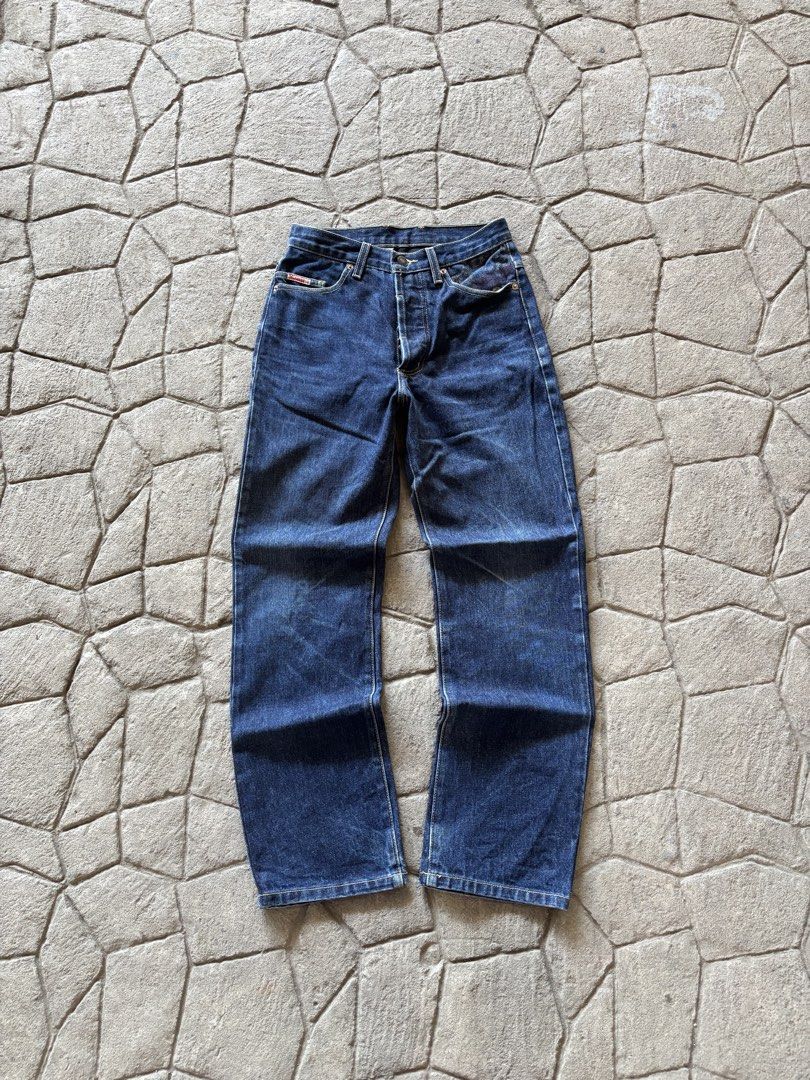 XLarge Denim Jeans 28" (Category: Jeans) located in General Santos City (Dadiangas). Submitted by andrei_ciocon (Listing ID 1431664578, Image 2). Description: - XLarge denim jeans - Classic blue wash - Size 28 - Straight leg fit - Button fly - Five-pocket design - XLarge logo on front pocket and waistband - Unique interior lining pattern.