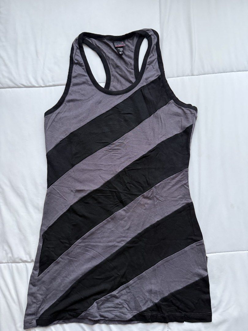 Y2k tank top (Category: Sleeveless) located in Cabuyao City. Submitted by sweethriftph (Listing ID 1431693784, Image 2). Description: - small-semi med - from crissa - it’s giving bebot vibes ;) .