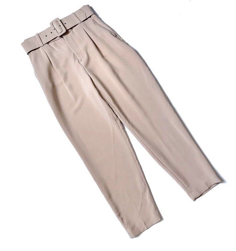 Zara Beige Trousers with Belt (Category: Other Bottoms) located in Cavite. Submitted by eessaa08 (Listing ID 1431652502, Image 1). Description: - 100% Original Zara beige trousers - Size S on tag (27-28”) - High-waisted - Wide belt with square buckle - Tailored fit - Made in Morocco - Perfect for casual or semi-formal wear - Creates a chic and sophisticated look MOP: BDO/Gcash MOD: J&T or Lalamove J&T shipping every Saturday and Sunday only Lalam