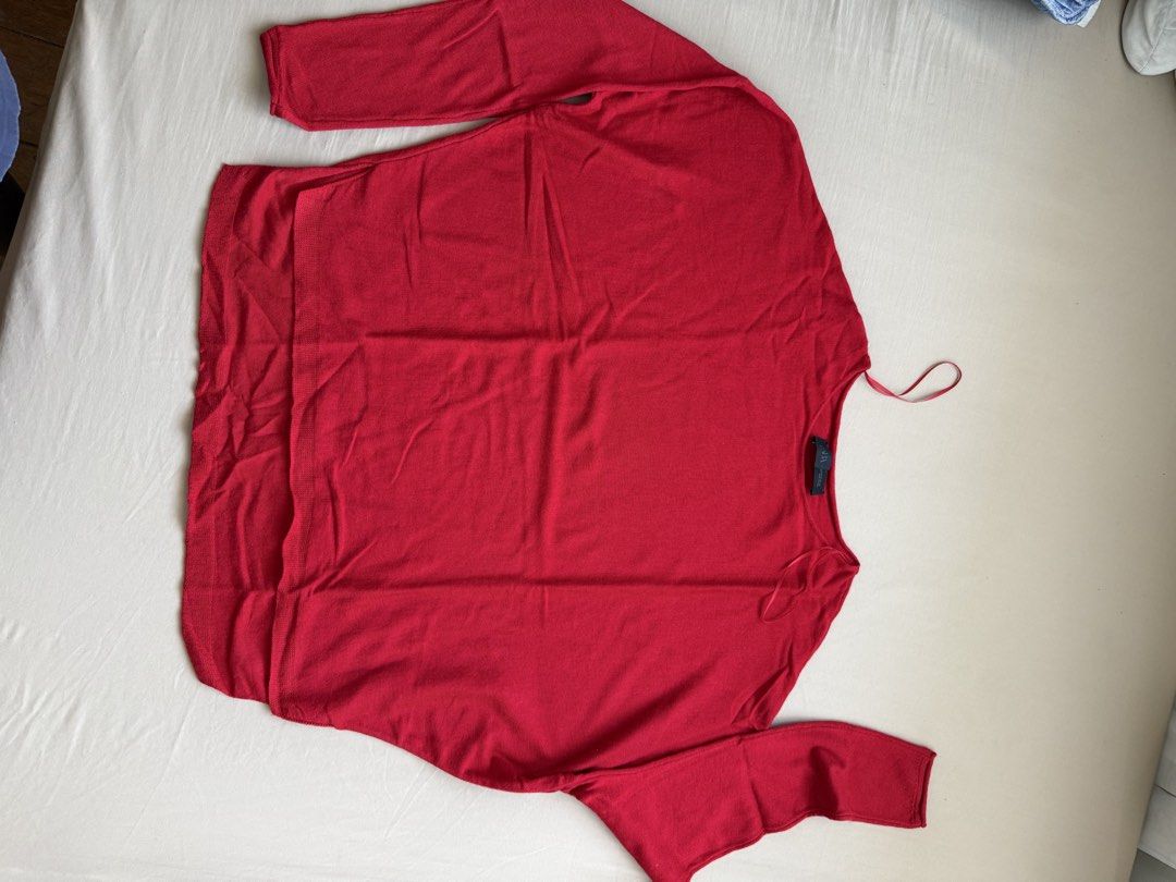 Zara Red Sweater (Category: Longsleeves) located in Manila. Submitted by declutter_with_cmb (Listing ID 1431629509, Image 2). Description: - Zara red sweater - Round neckline - Long sleeves - Made in China - Relaxed fit - Versatile wardrobe piece.