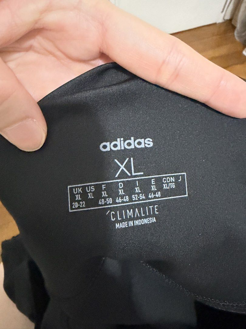 Adidas Climalite Leggings XL (Category: Activewear) located in Manila. Submitted by hhhhcloset (Listing ID 1431947933, Image 2). Description: - Adidas Climalite leggings - Size: XL - Design: Floral side detail - Features: Adidas logo - Technology: Climalite - Origin: Made in Indonesia.