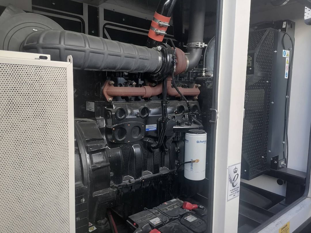 AJ Power Generator Set Model AJ200, Commercial & Industrial, Industrial ...