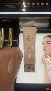 （分類：）位於 。 由 hellobeauty99 提交（商品編號 1431929850，圖片 1）。簡介： 。