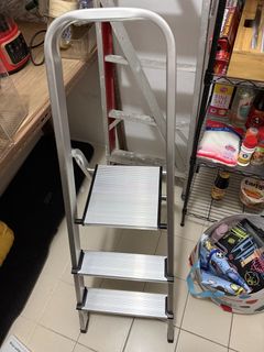 Aluminum 3-Step Ladder, Furniture & Home Living, Home Improvement ...