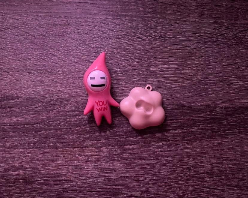 Anik Anik For sale! (Category: Designer & Blind Box Toys) located in Manila. Submitted by l___lex (Listing ID 1431893757, Image 2). Description: 25 ₽ Each! First mini drop ~ yayy .ᐟ — 🫧 #anikaniks #trinkets 🐷: Sumikko, Pins, licca chan ⁺₊✧ . . 50 below ❕ • x sensi • no return / refund • be responsible 💳 : gcash 📦: j&t 📍: rizal.