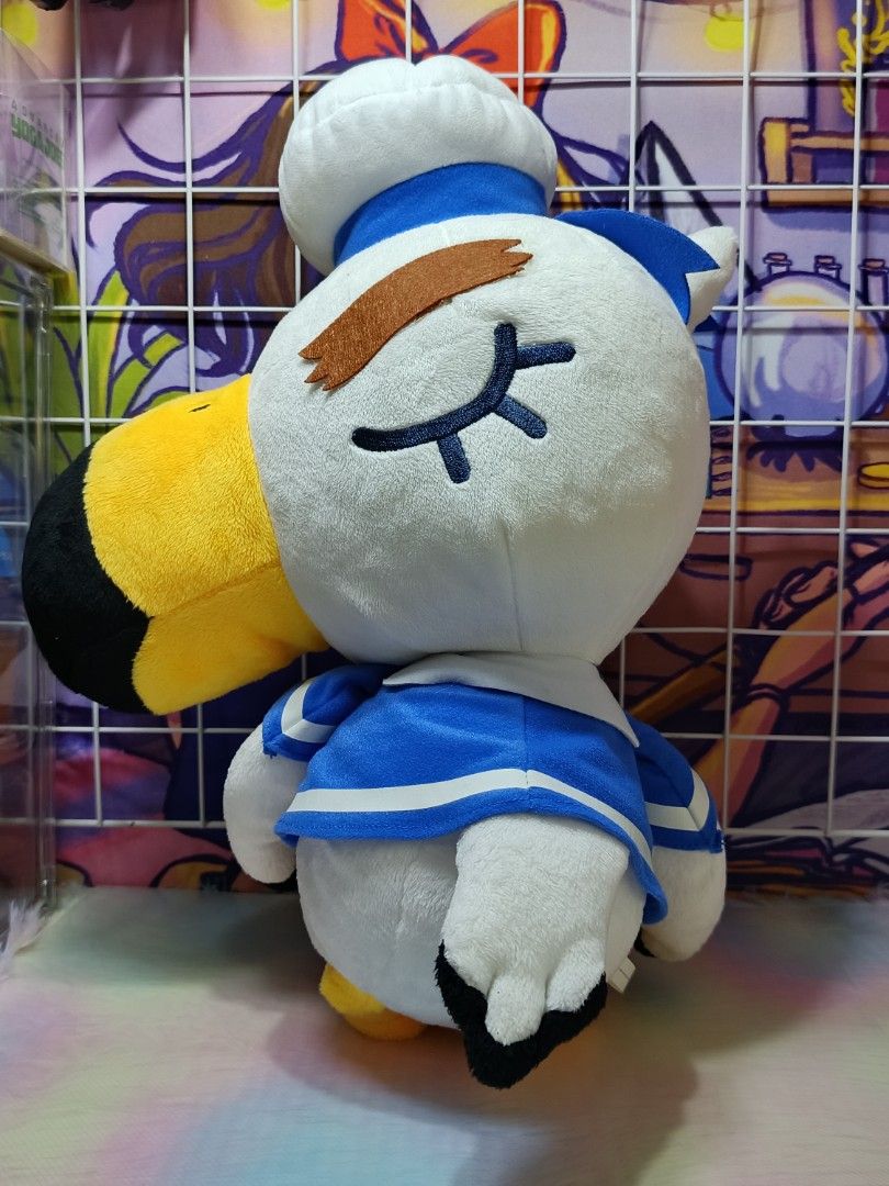 Animal Crossing Gulliver Plush Toy (Category: Plushies & Soft Toys) located in Paranaque City. Submitted by niropa (Listing ID 1431804183, Image 2). Description: - Adorable Gulliver plush from Animal Crossing. - Features Gulliver in his sailor outfit. - Includes white hat and blue shirt. - Has a yellow beak and feet. - Official 2020 Nintendo product. - Made in China..