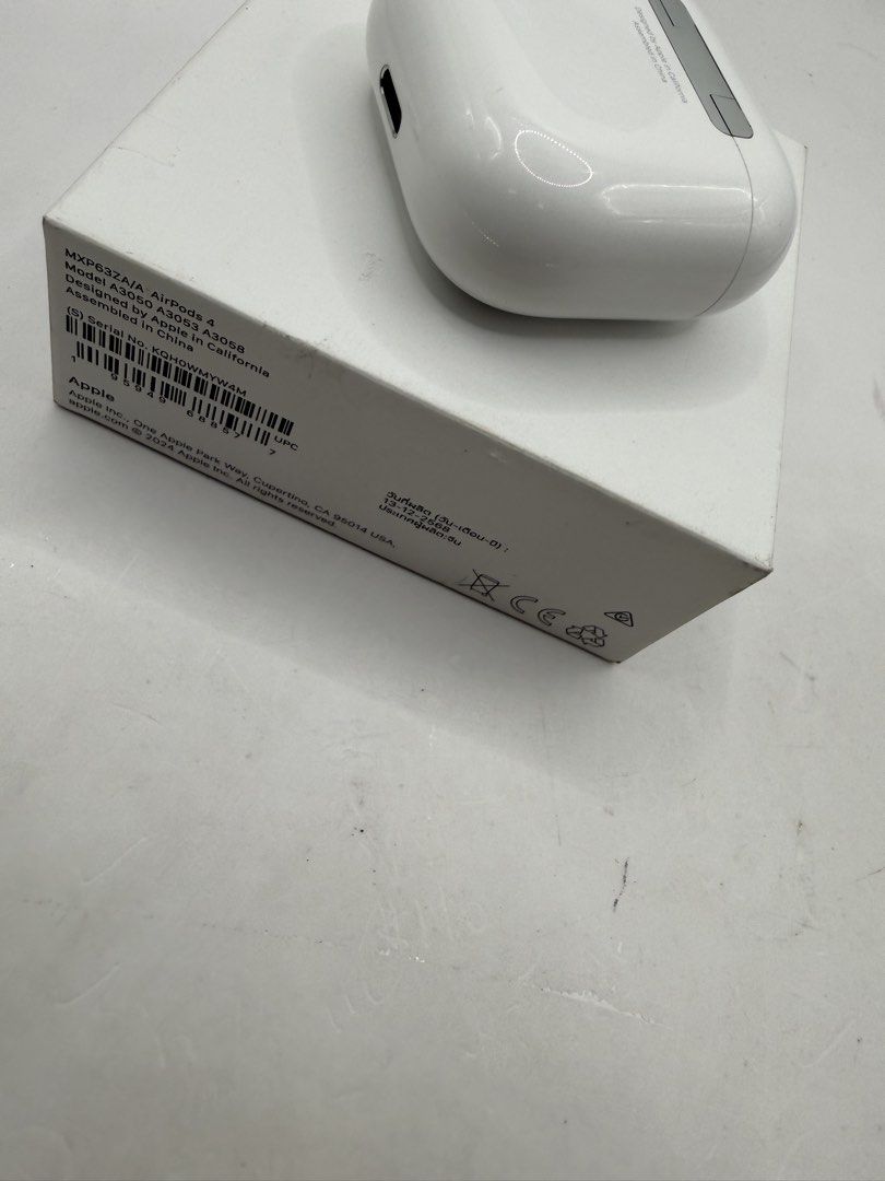 Apple Airpods 4425840348936939522