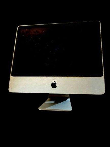 Apple iMac Desktop Computer 2009 (For parts/collectors)