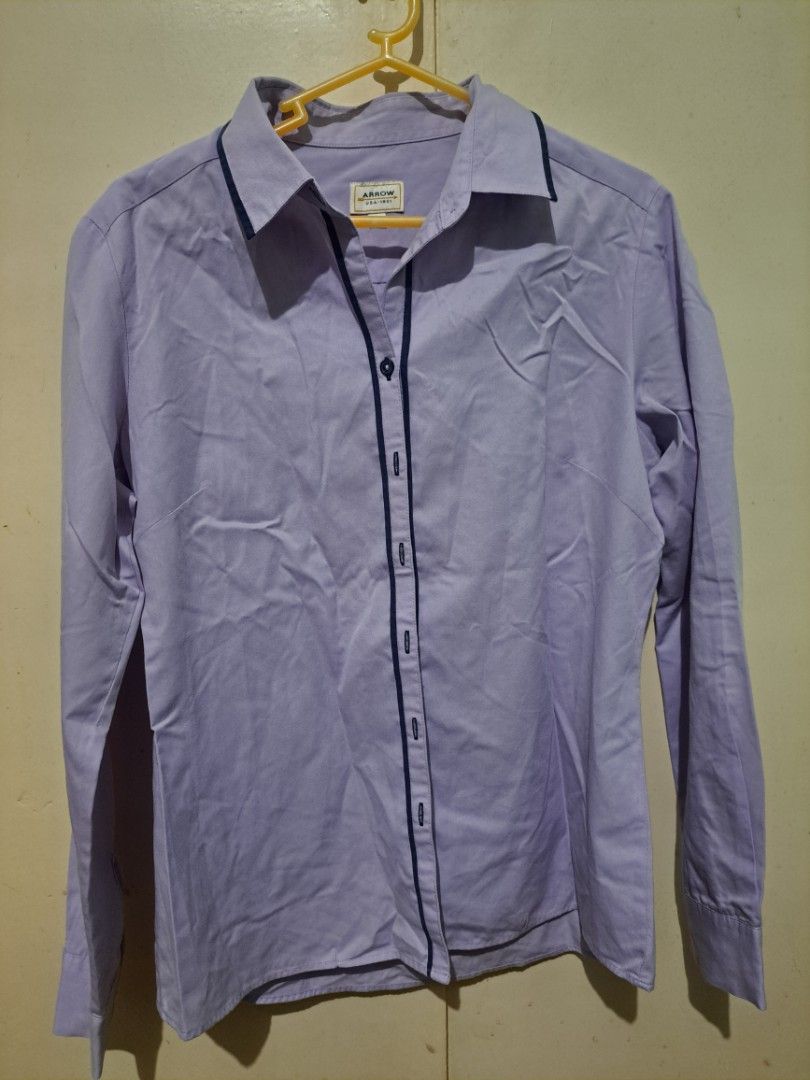 Arrow Purple Longsleeves Polo (Category: Longsleeves) located in Manila. Submitted by manilaneeds_ (Listing ID 1431970184, Image 1). Description: large size in good condition no flaws.