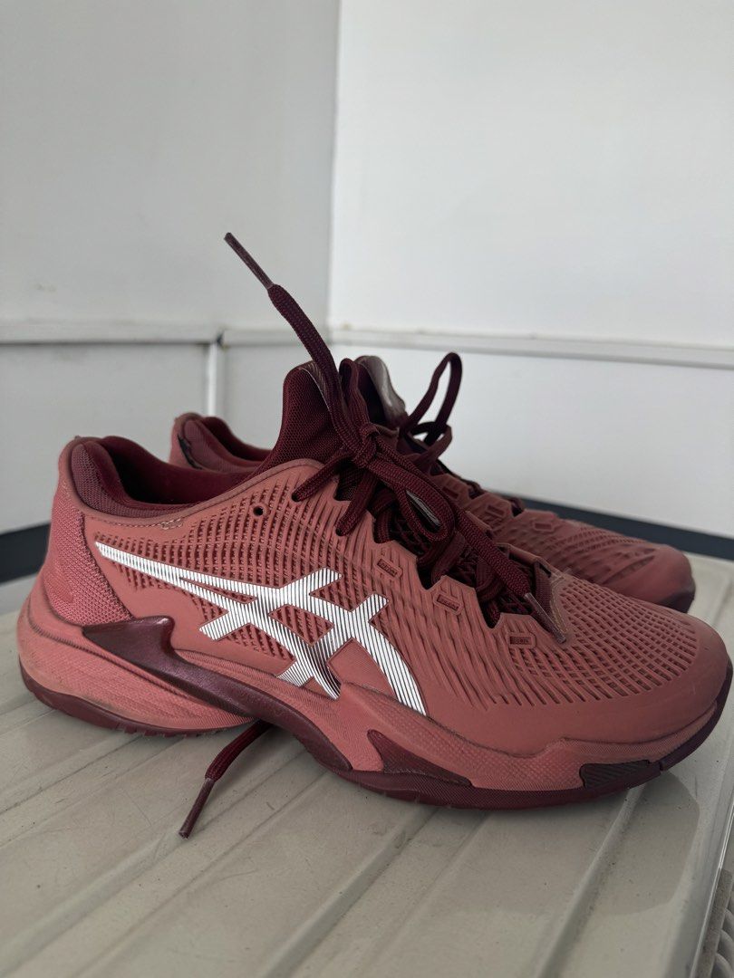 Asics Court FF 3 Womens (Category: Sneakers) located in Quezon City. Submitted by mm0ng (Listing ID 1431834853, Image 1). Description: Colorway: Light Garnet / White Still in very good condition, firm support Message for more pics/details Slightly nego.