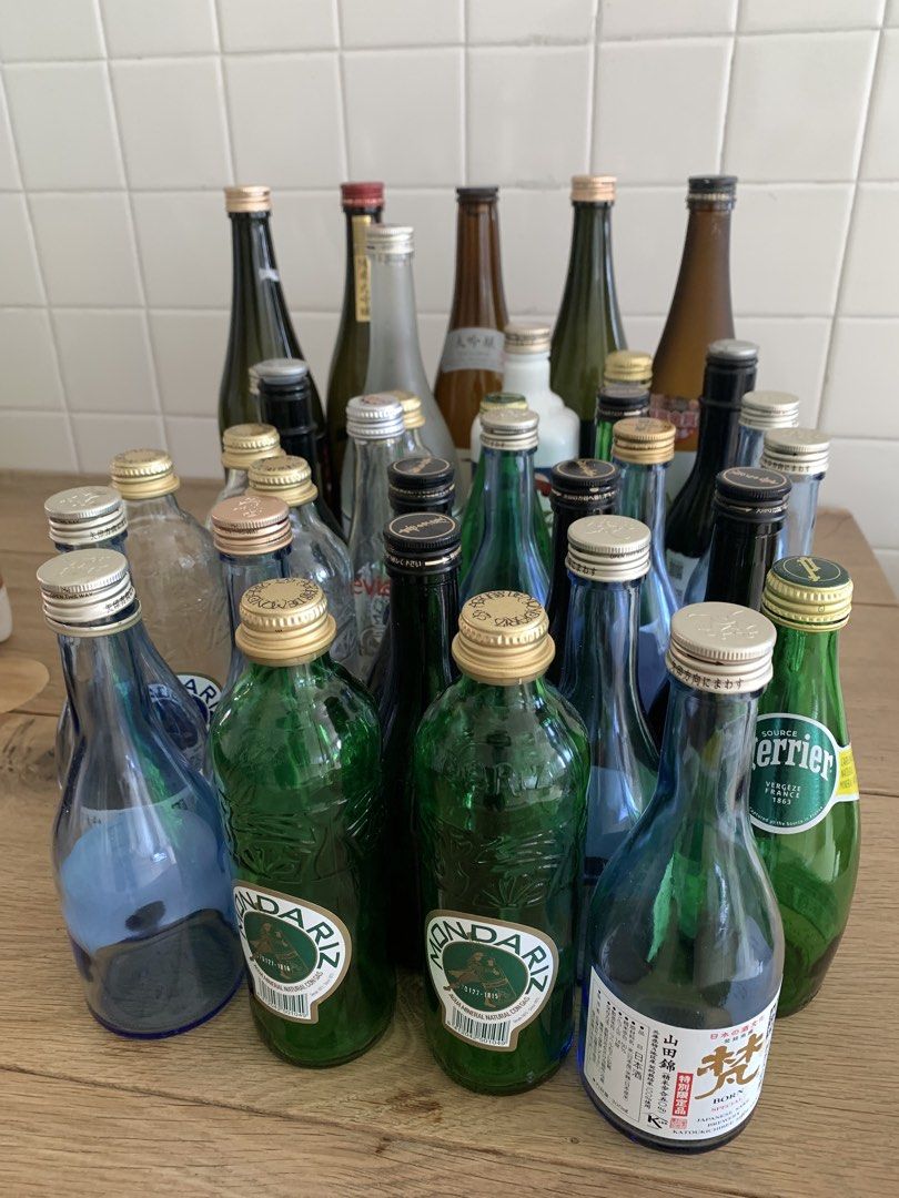 Assorted Vintage Glass Bottles508251943701073920