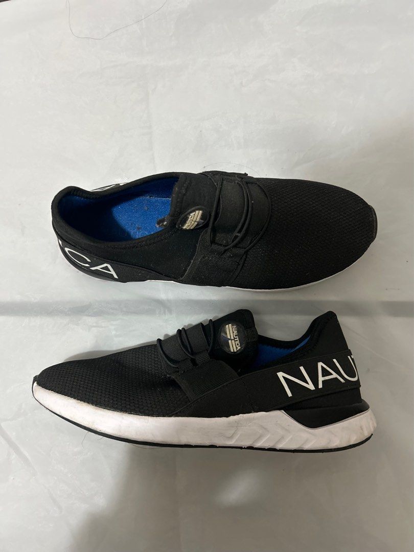 Autentica shoes (Category: Sneakers) located in Quezon City. Submitted by spicynoodleszup (Listing ID 1431947437, Image 3). Description: Used twice from canada no box.