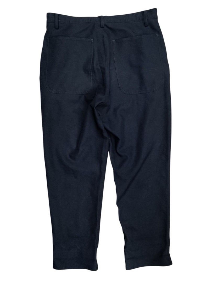 BLACK Comme des Cargon (Category: Trousers) located in Zamboanga. Submitted by abubazir7 (Listing ID 1431931216, Image 3). Description: Black Comme des Cargon (Authentic) Polyester Cropped Slacks Pants, Black, Size M Waist: approx. 32 Inches Rise: approx. 11 Inches Inseam: approx. 25 inches Thigh width: approx. 10 inches Hem width: approx. 7 inches Length: approx. 36 inches (Used) Excellent Condition 1800.
