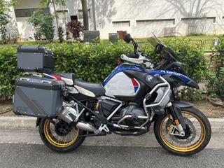 (Category: ) located in . Submitted by idealmotoringauto (Listing ID 1431948542, Image 1). Description: .