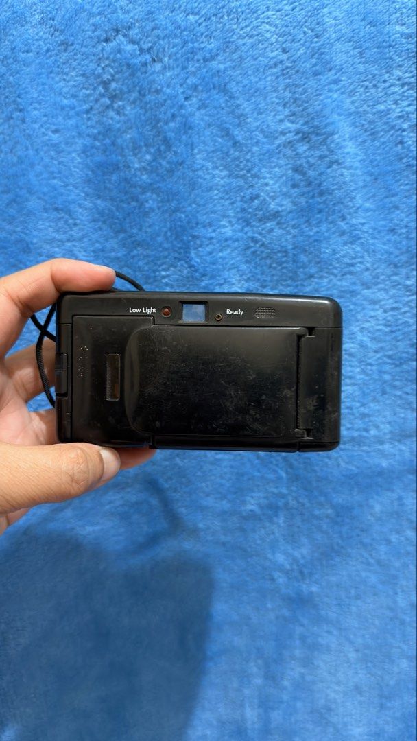 Carena Mini X - Film Camera (Category: Cameras) located in Manila. Submitted by decluttersss (Listing ID 1431995063, Image 3). Description: For parts nalang siguro, di ko sure if working eh. Di ko matandaan kasi nung time na mahilig ako sa mga camera, ngayon nawalan na ng gana. Buy at your own risk. .
