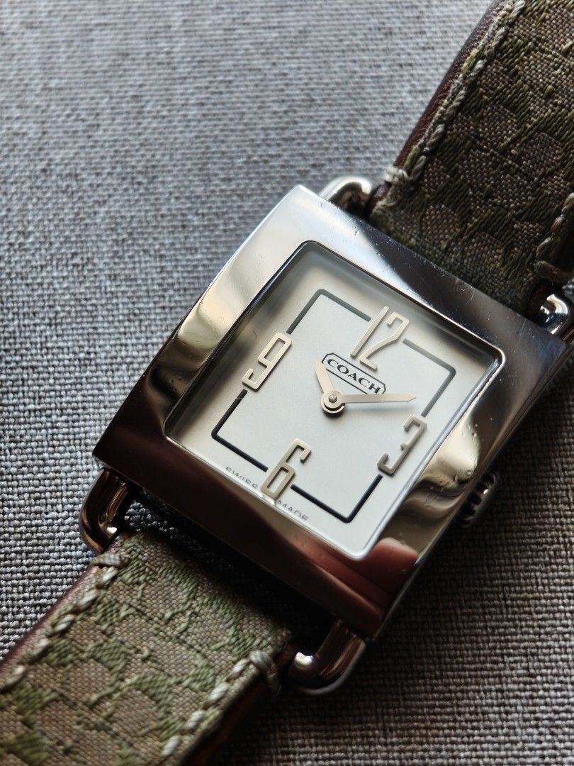 Coach Women's Quartz Watch (Category: Luxury Watches) located in Quezon City. Submitted by timecheckph (Listing ID 1431987669, Image 1). Description: FOR SALE: Coach Women's Quartz Watch PRICE: Php 4000 Swiss Made 27mm x 40mm case size Fresh battery installed, great for daily wear PM for more info.