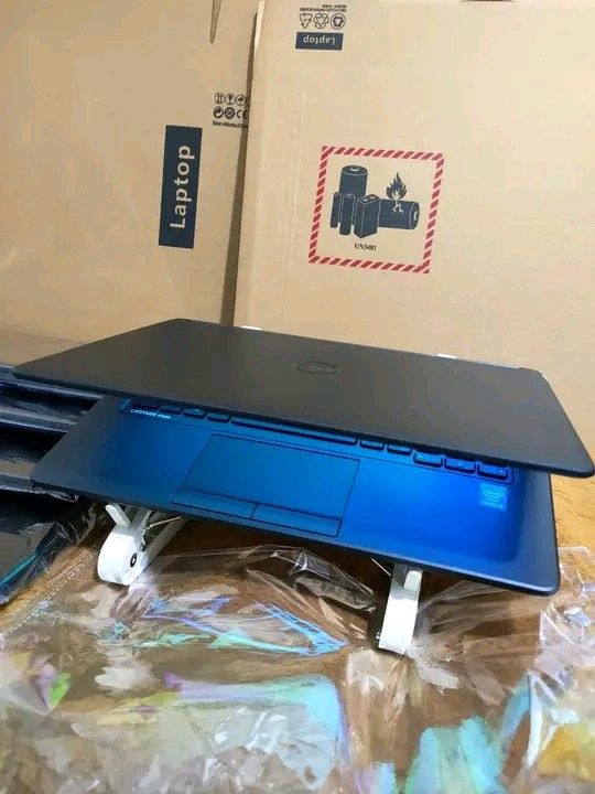 😍DELL 7250😍 (Category: Laptops & Notebooks) located in Manila. Submitted by lonelyme_1986 (Listing ID 1431995333, Image 3). Description: 😍DELL 7250😍 🛑intel Core i5 5thGEN 2.40Ghz 🛑Ram:8GB 🛑Storage:128gb SSD 🛑13'0 inch Screen 🛑Good battery 🛑Wifi ready 🛑Camera ready 🔴HDMi ready 🛑Bluetooth ready 🛑Fully tested all usb port GOOD 🛑Windows 10-with free install for all apps ✅98% Ang kinis #SLIMTYPE #GoodQualityGuaranteed JAPAN✅ 😍in_ CHARG