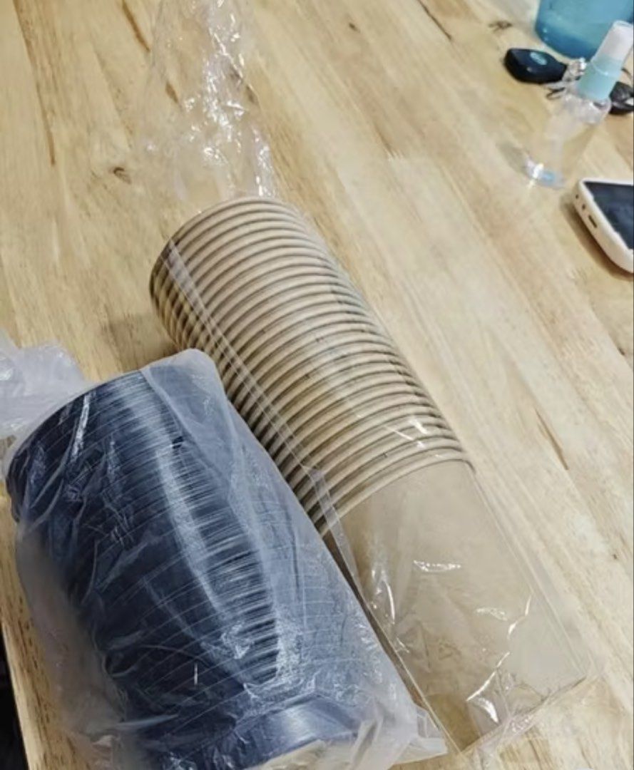Disposable Craft Paper Cups with Black Lids