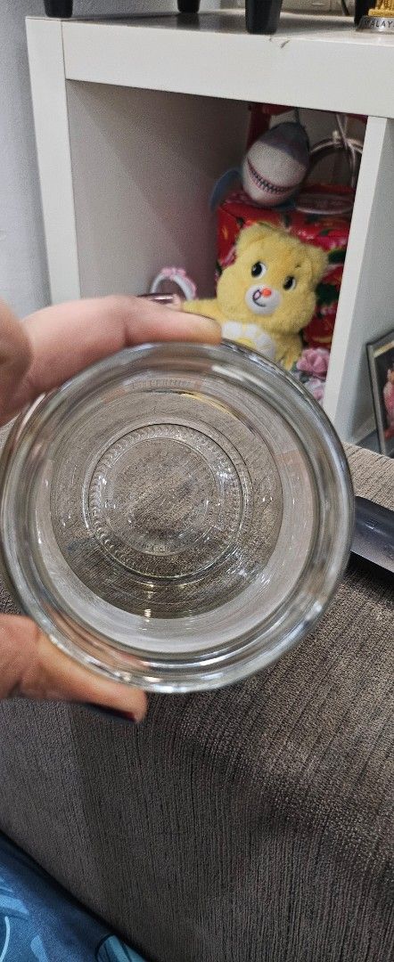 Empty Glass Jar with Red Lid508244287198351363