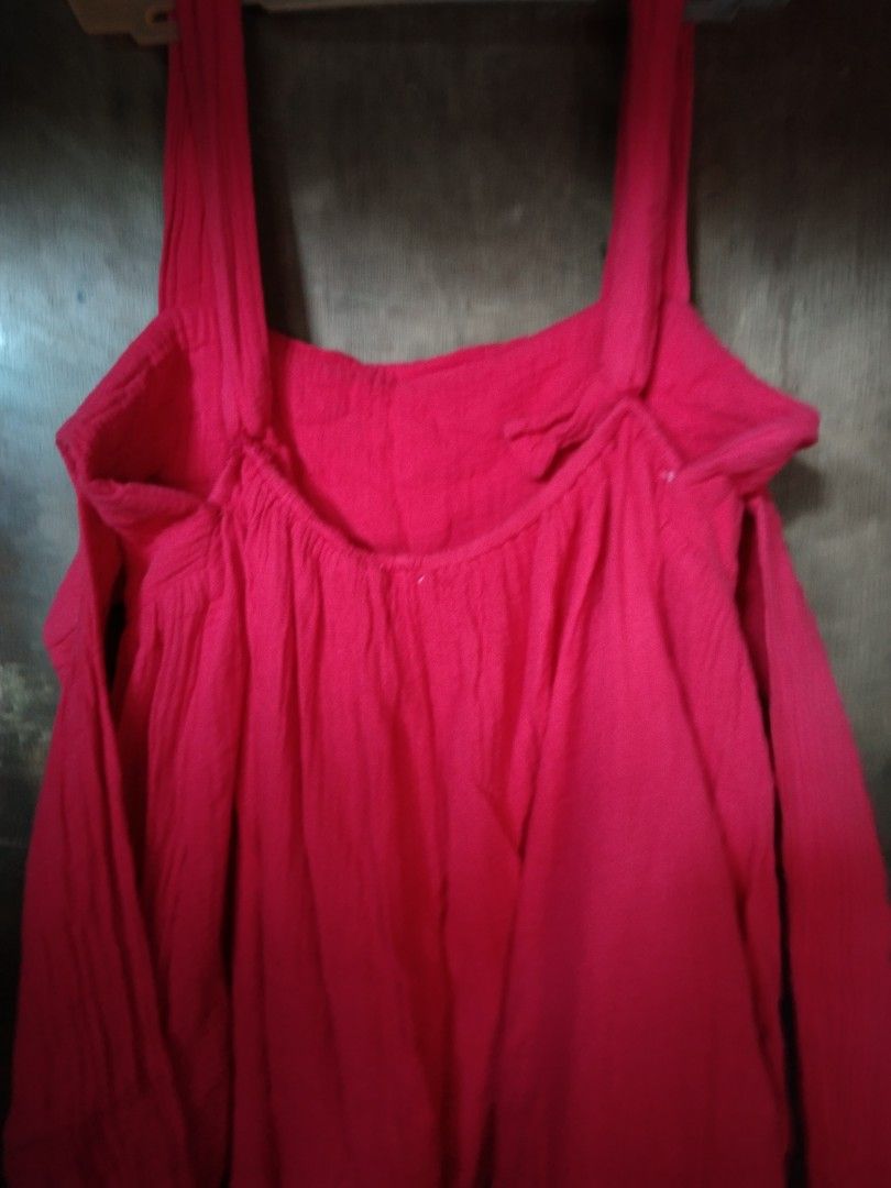 Entro Red Maxi Dress (Category: Dresses) located in Manila. Submitted by fiercefish.b07a25 (Listing ID 1431803349, Image 3). Description: - Entro Maxi Dress - VIBRANT RED COLOR - SMALL ON TAG - SQUARE NECKLINE - WIDE STRAPS (FOR BACK SELF TIE) - TIERED RUFFLE DETAIL - GARTERIZED WAIST WITH SIDE POCKETS WITH INNER LINING MATERIAL: 100% Cotton (dress), 100% Polyester (lining) MEASUREMENT: BUST (FREE SIZE) WAIST - 24 TO 34 INCHES (MAX.) LENGTH - 48 