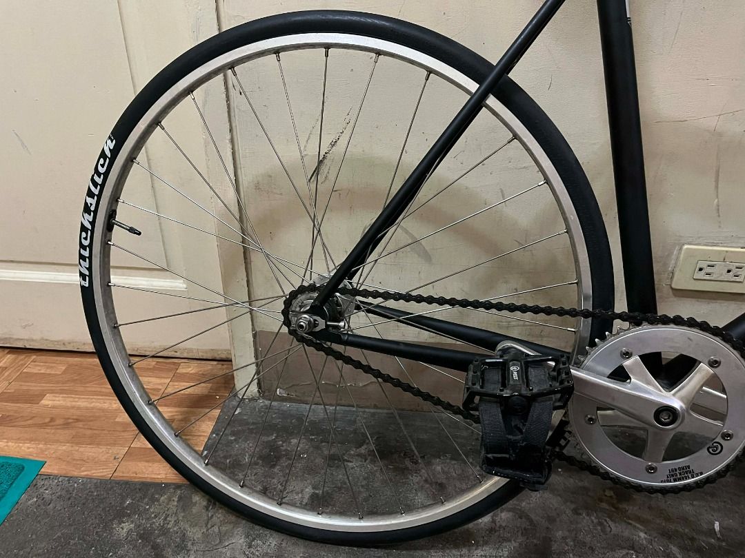Fixed Gear / Fixie / Tsunami (Category: Bicycles) located in Caloocan City. Submitted by terenzlest8r-39074 (Listing ID 1431926280, Image 3). Description: Frame & Fork: Tsunami 4130 (Size M) Cockpit: - Standard Dropbar - Uno Stem +-35 90mm - VP headset Wheelset: - H Plus Son TB14 32h - DT Swiss Champion 2.0 spokes - Ardently TG Hubs - Thickslick front and rear Drivetrain: - PIZZ Aero Crankset (CNC AL7075) 49T - Izumi x Mash chain - Polso FC003 Tr