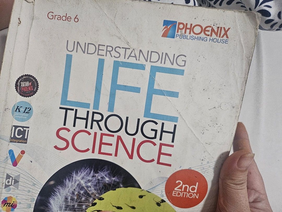 GRADE 6 TEXTBOOKS (Category: Textbooks) located in Quezon City. Submitted by everythingonline.ph (Listing ID 1431961926, Image 3). Description: all in for 2500 slightly uses. minimal handwritings only, if per piece 350 each lalamove ONLY delivery if meet up SM Congressional ONLY..