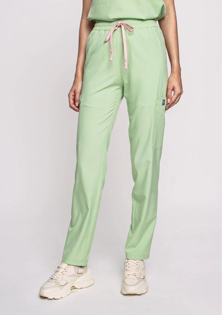 Green V-Neck Scrub Set (Category: Sets or Coordinates) located in Quezon City. Submitted by pritz (Listing ID 1431944684, Image 2). Description: White Coat Manila scrub set Lime, XS Php2,800 Used 1x only .