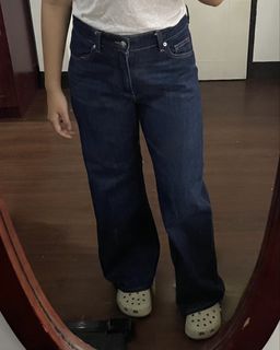 (Category: ) located in . Submitted by sochi.declutters (Listing ID 1431846158, Image 1). Description: .