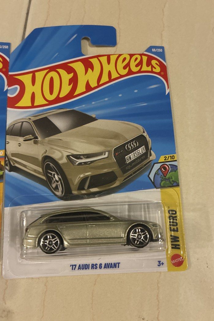 Hot Wheels 1983 Porsche 928S, '88 Mitsubishi Starion, '94 Audi Avant ...