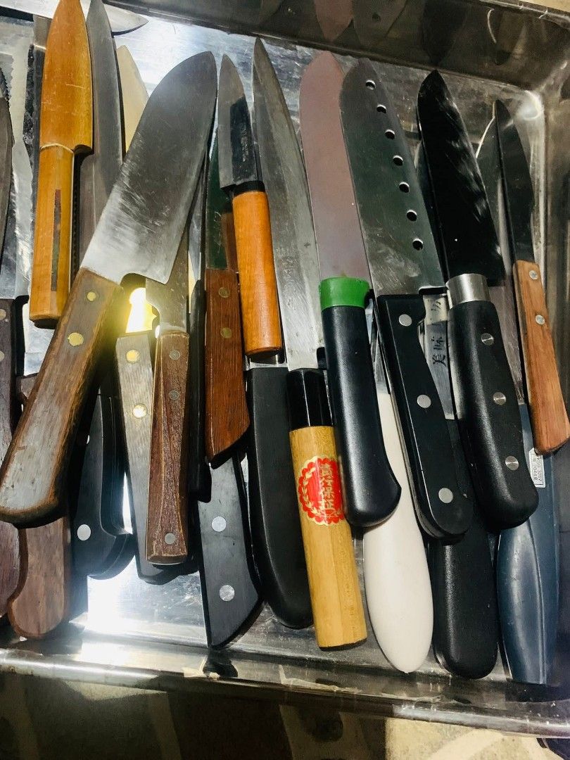 Japan knife (Category: Knives & Chopping Boards) located in Tuguegarao City. Submitted by zealearth.27e2d4 (Listing ID 1431796688, Image 1). Description: branded japan knife matatalim legit japan knife from surplusnjapan 41 pcs take all 8500.