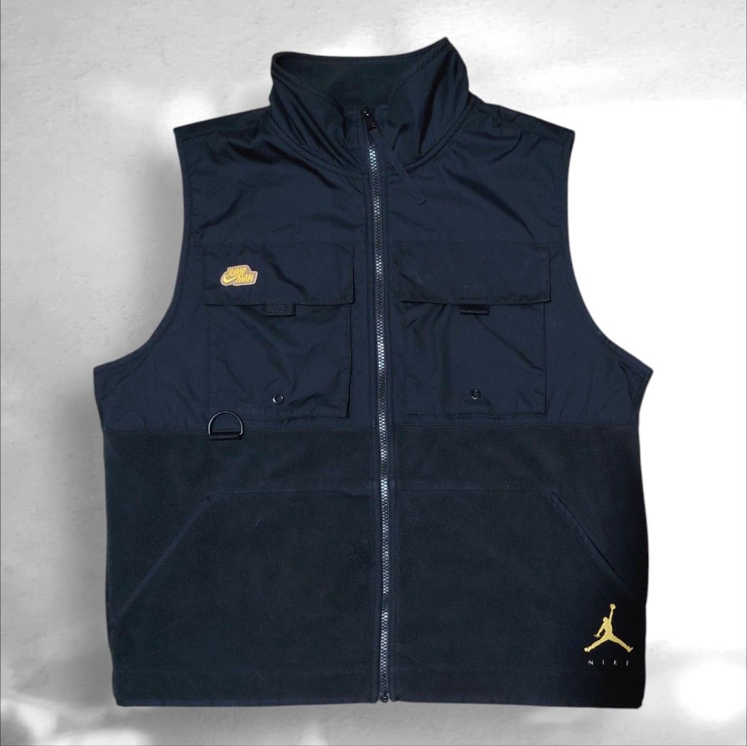 Jordan vest (Category: Coats, Jackets and Outerwear) located in Marikina City. Submitted by kingdrel (Listing ID 1431897720, Image 1). Description: Nike Utility Therma Fit Vest W 23 L 26 VERYGOOD CONDITION NO ISSUE COLORATE 9.5-10.